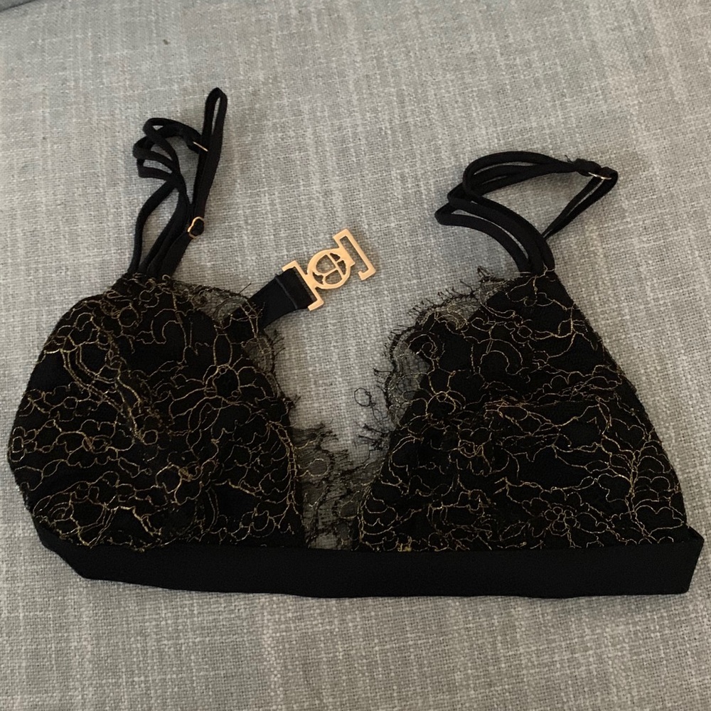 Beach bunny bikini top